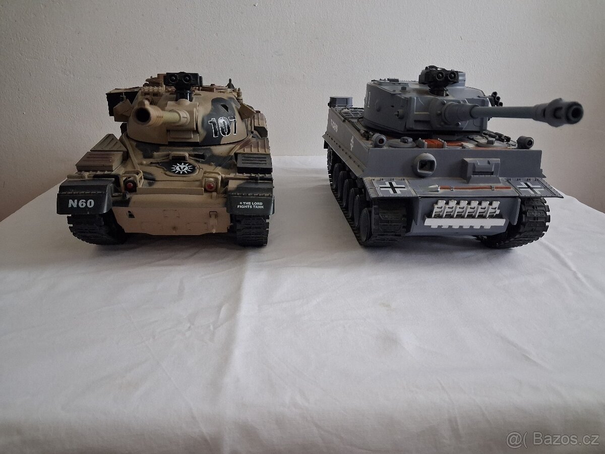 MODELY TANKY - 6