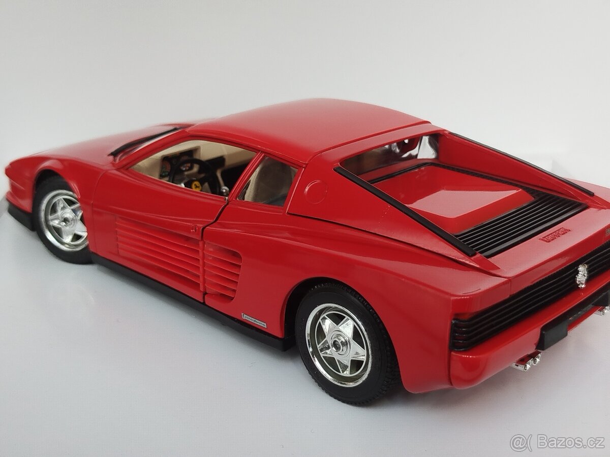 1:18 Ferrari Testarossa - 6