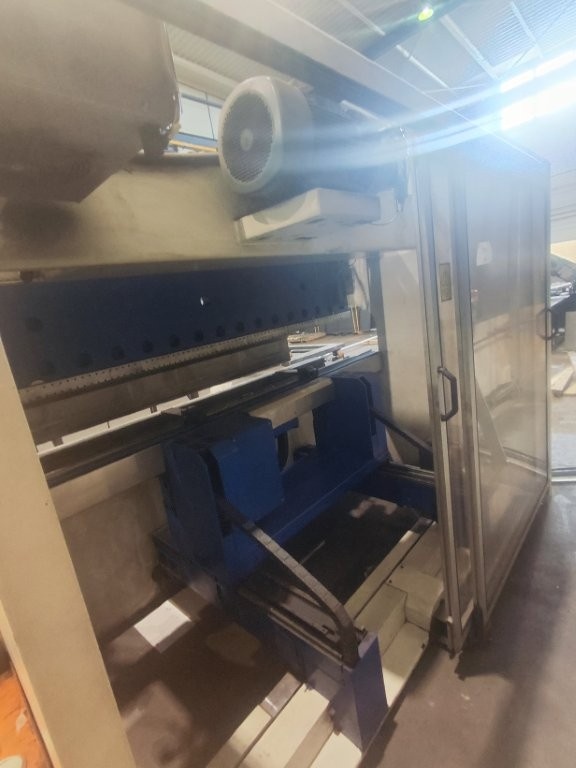 Ohraňovací lis 3m TRUMPF TrumaBend V130 - prodám - 6