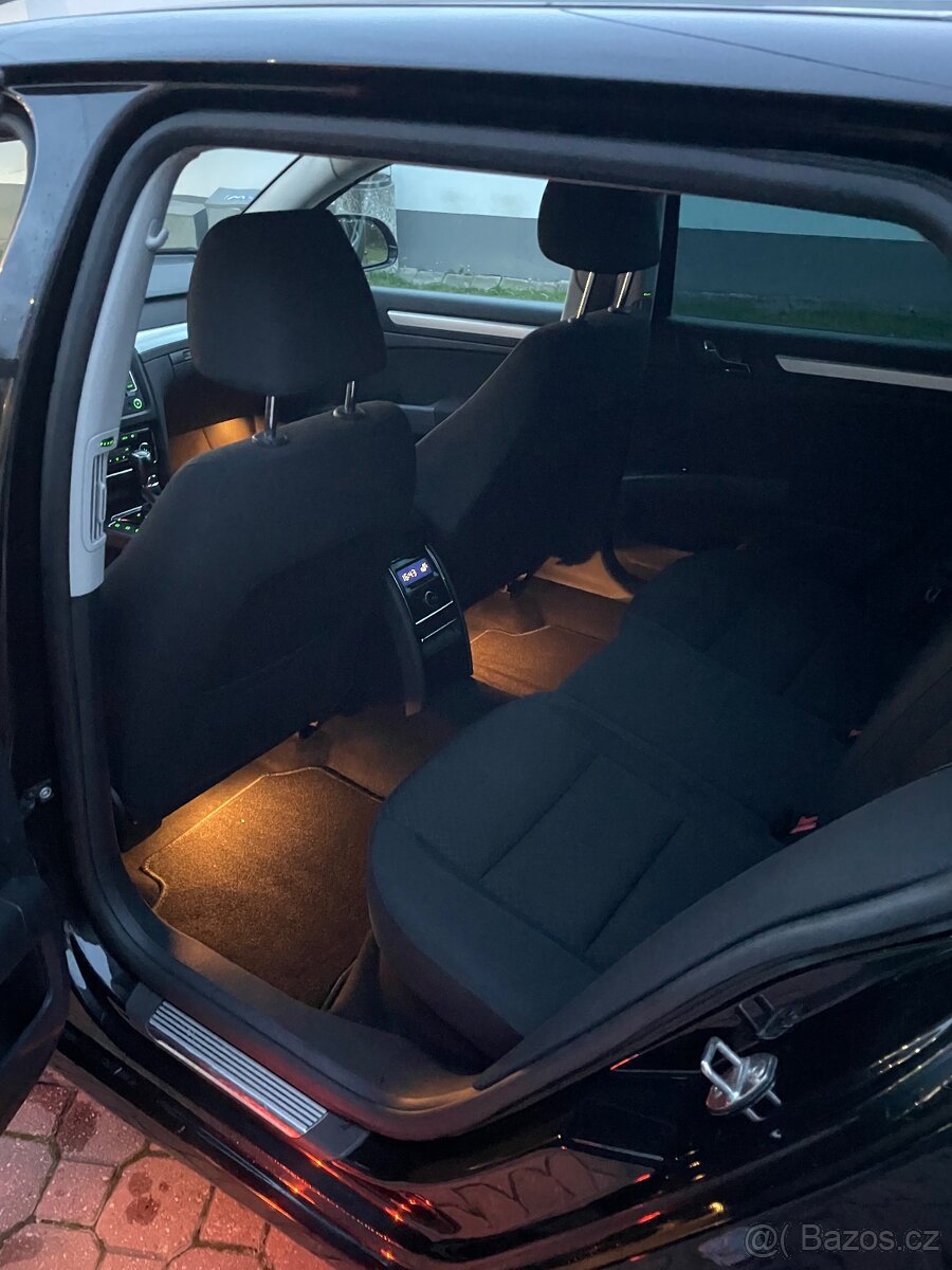 Škoda Superb Combi 2.0 TDI◾️F1 pádla◾️Po servisu◾️Alu “17” - 6