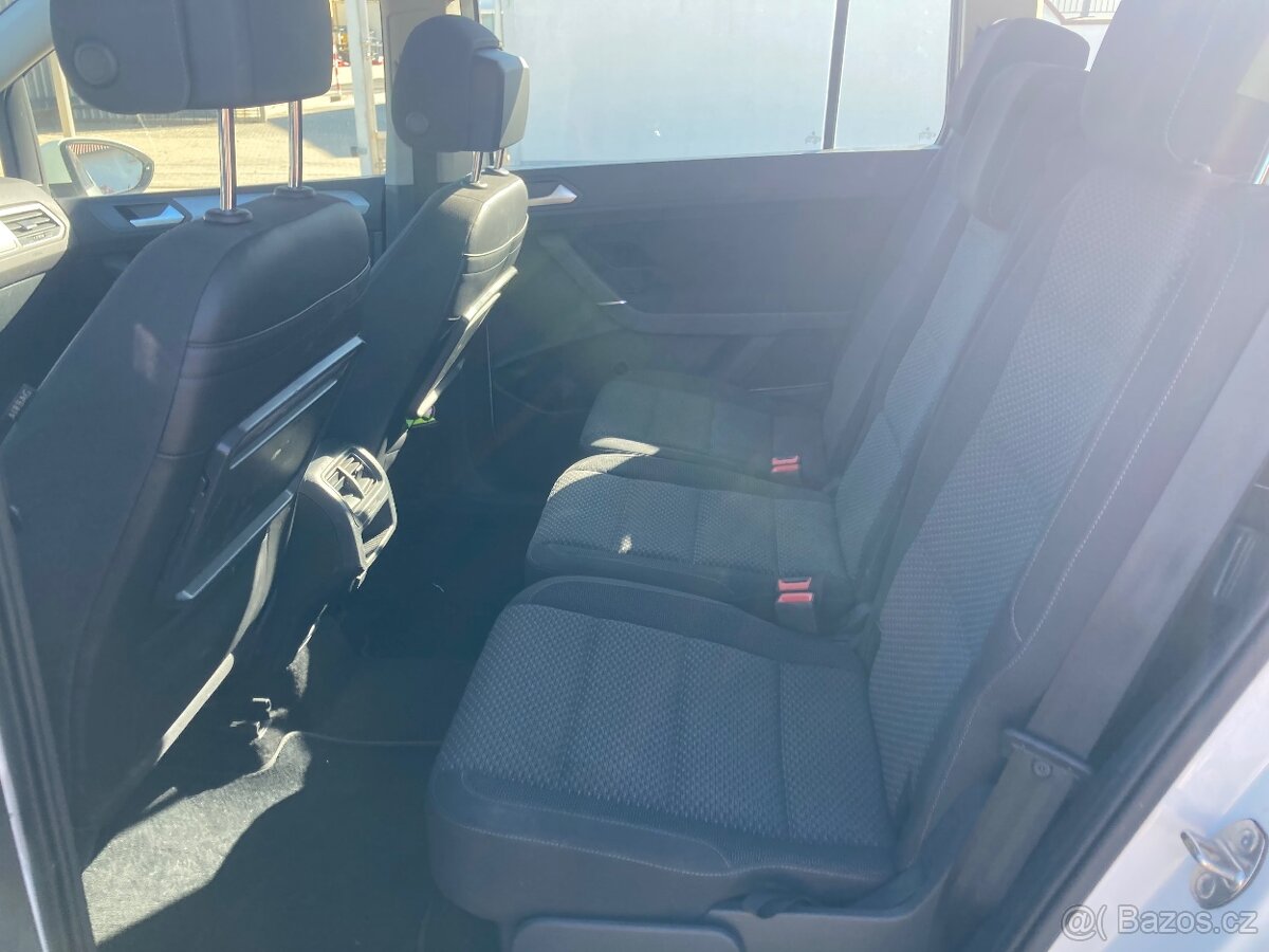 Volkswagen Touran 2.0 tdi comfortline dsg - 6