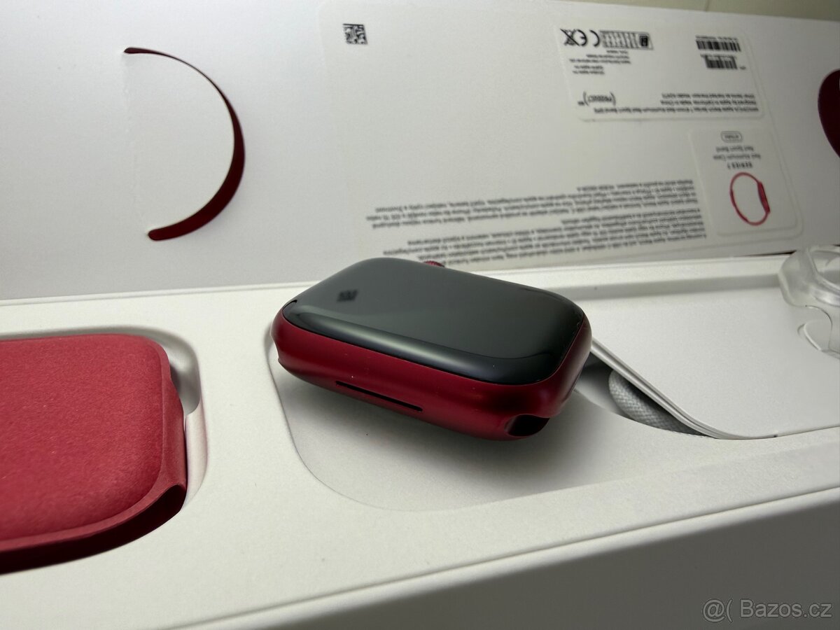 Apple Watch 7 41mm (RED) - 6