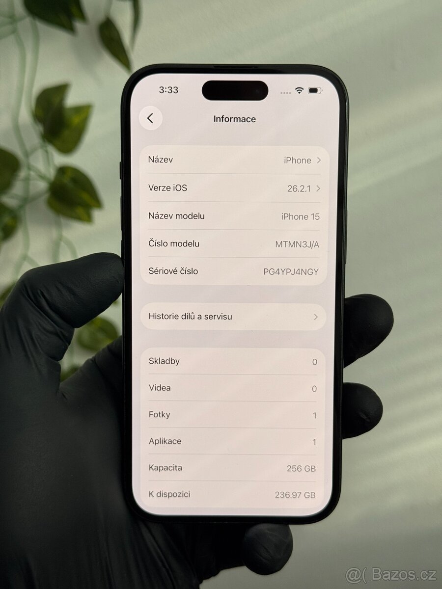 iPhone 15 256GB černý - 100% baterie - 6