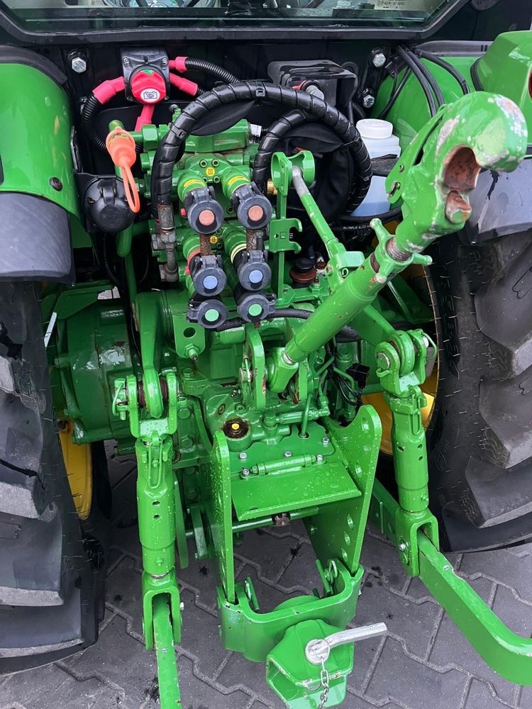 John Deere - 6