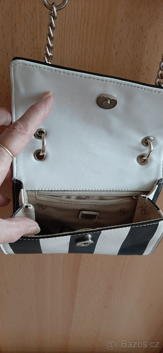 Crossbody kabelka originál GUESS - 6