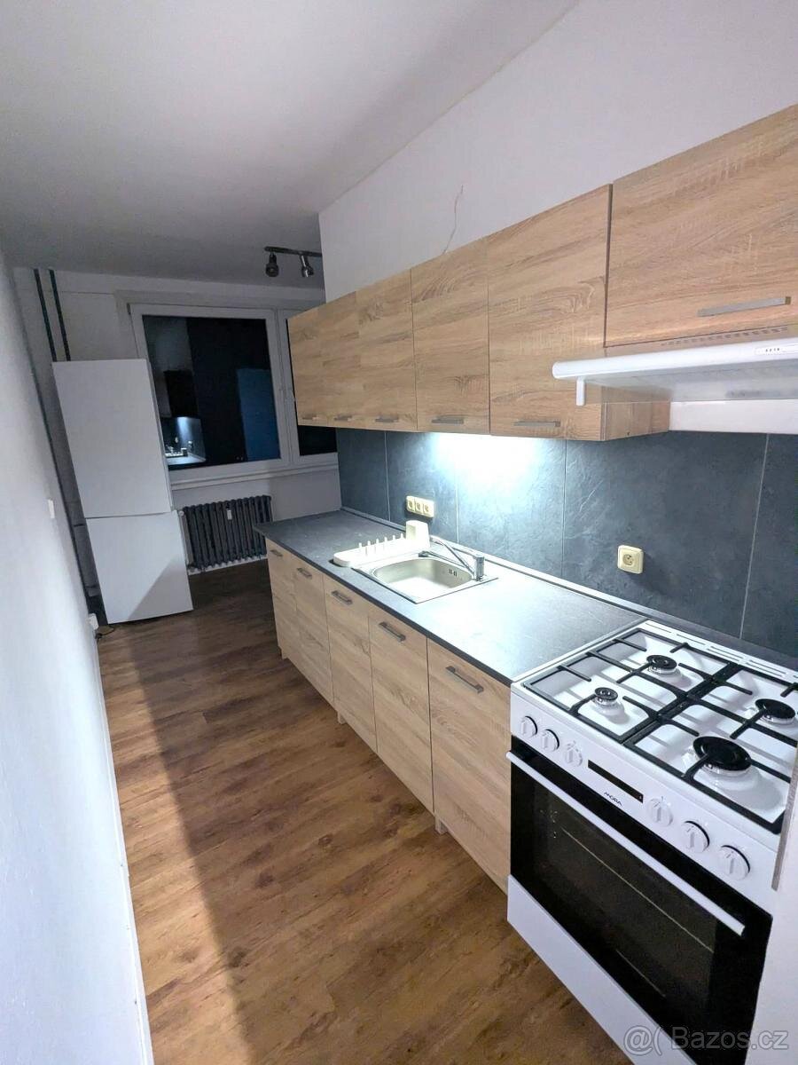 Pronájem bytu 2+1, Gagarinova 2690/5, Ústí nad Labem - 6