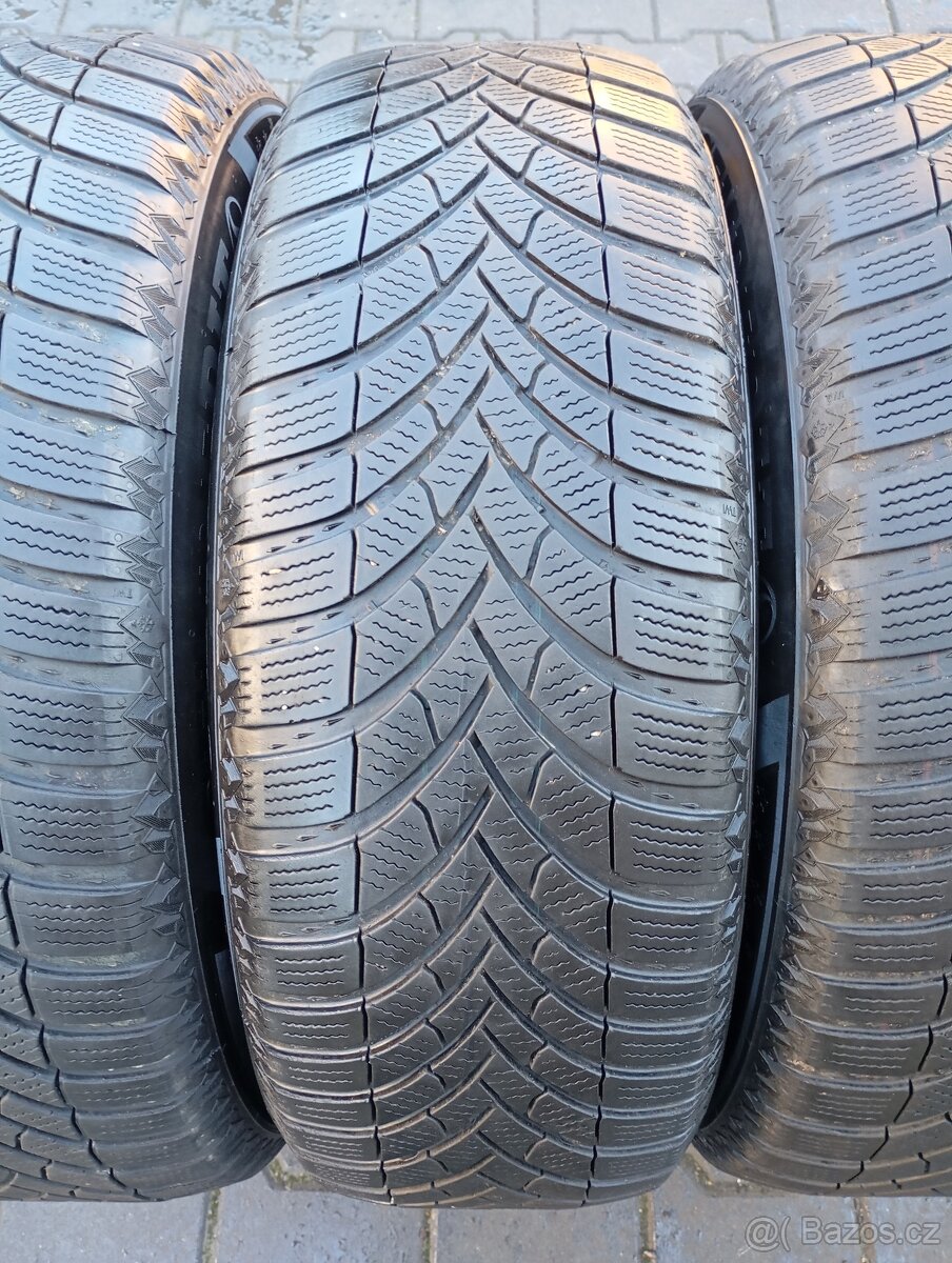 215/65/17 zimní pneu semperit - 6