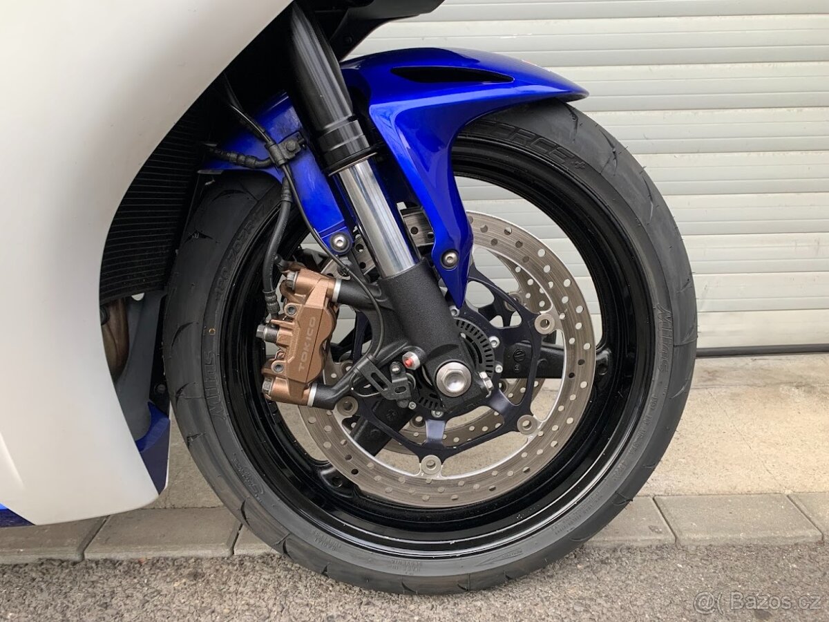 Honda CBR 1000RR 50th anniversary edition - 6