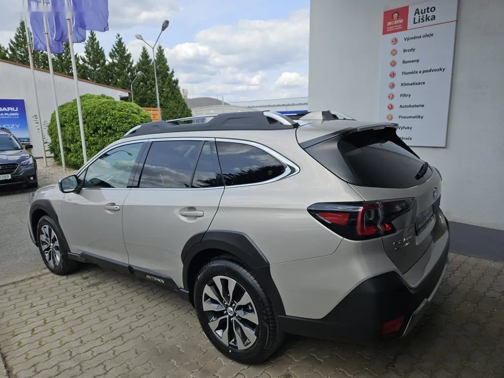 Subaru Outback, 2,5 CVT Touring MY 25.5 - 6