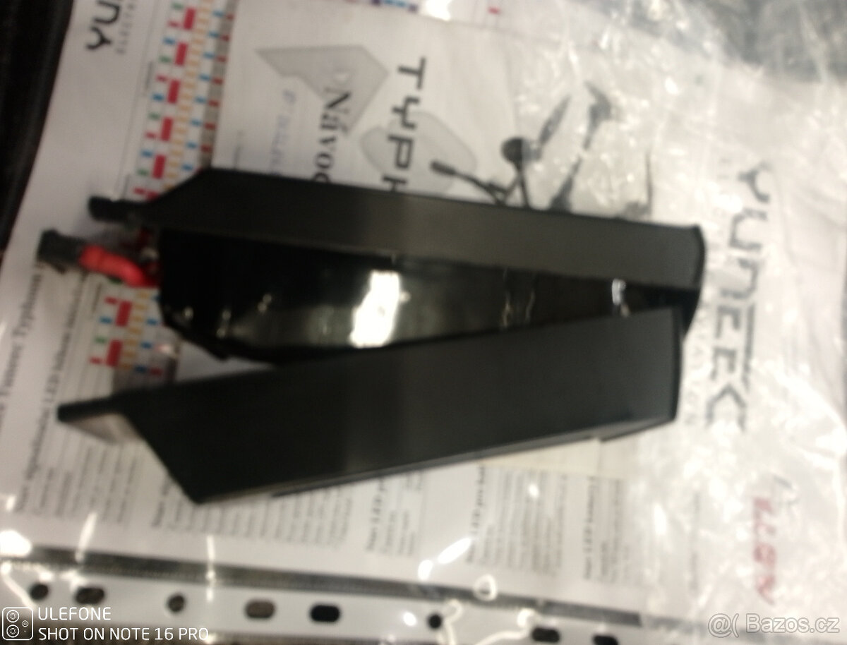 Dron YUNEEC Typhon - 6