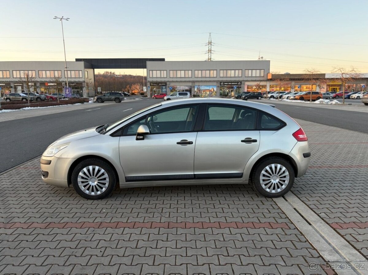 Citroen C4 1.4i 16V ČR STK 2/2028 - 6