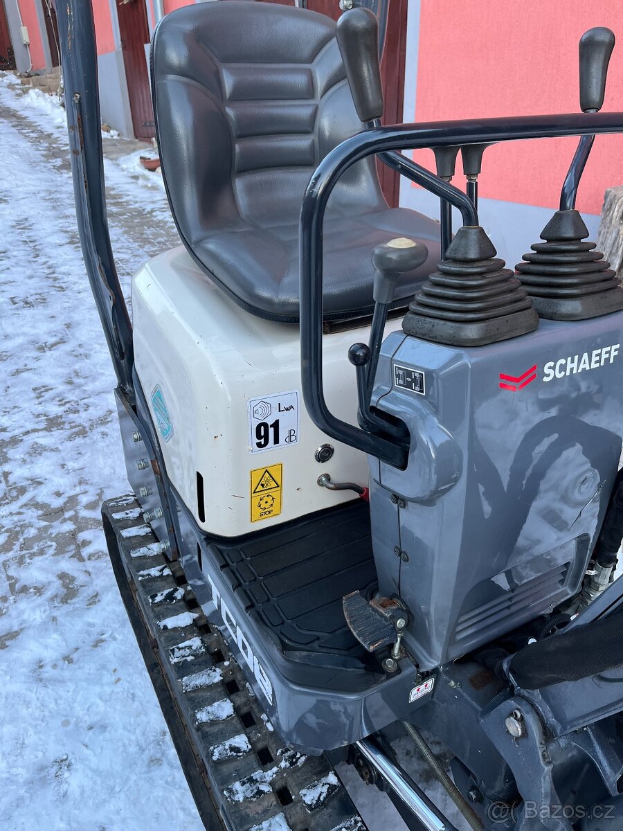 minibagr SCHAEFF TC08 10/2020 - 550 mth - super stav - 6