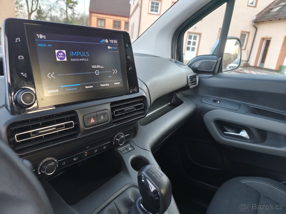 Peugeot Rifter - 6