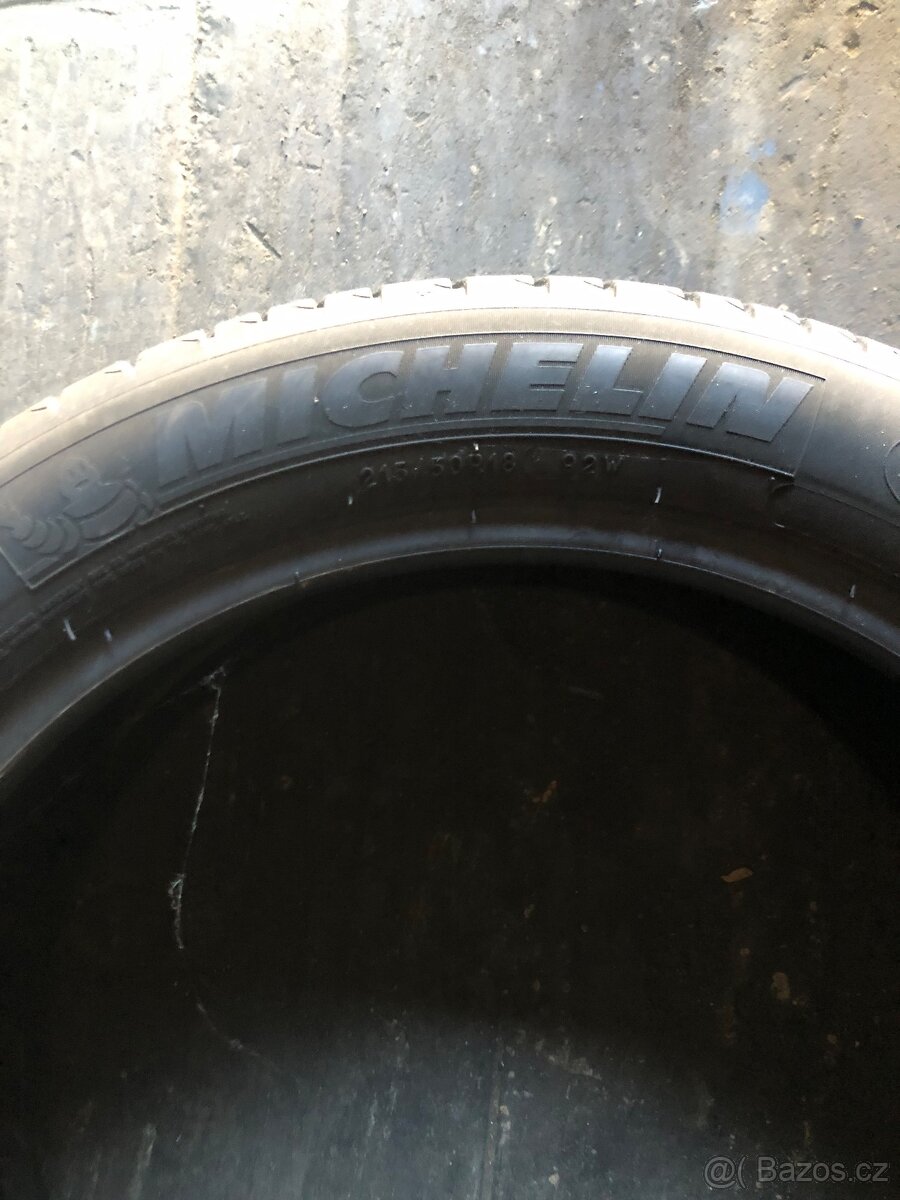 215/50/18 prodám sadu letních pneu - 6