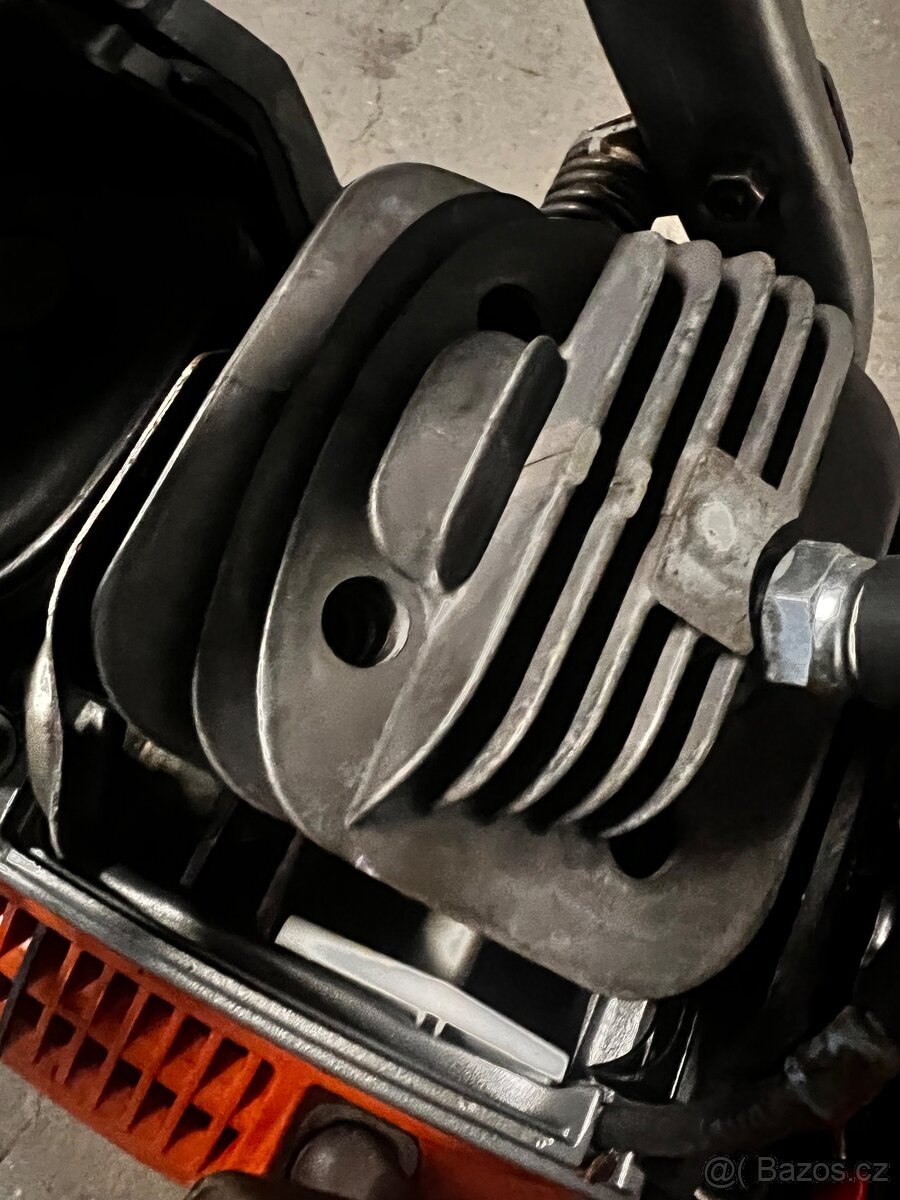 Husqvarna 550xp mark 2 nový motor - 6