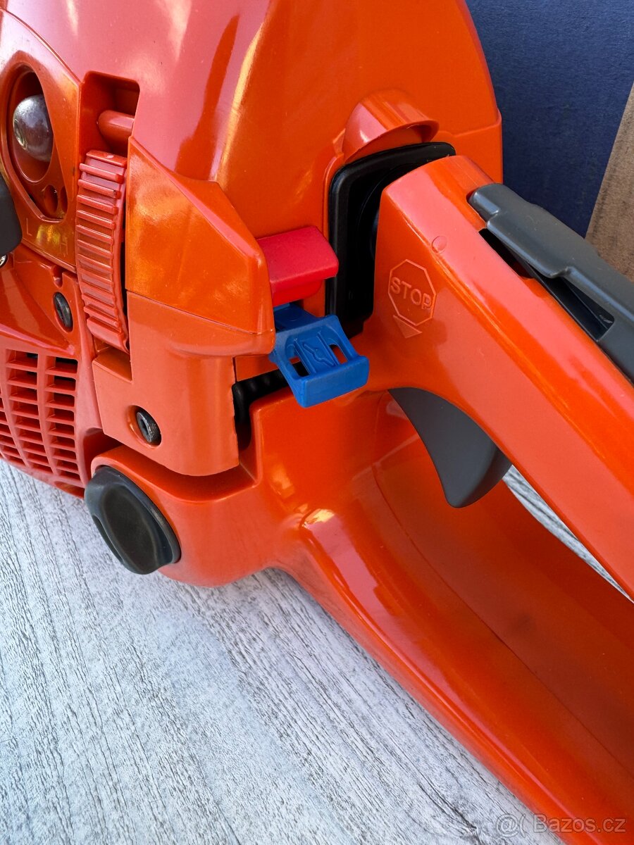 Husqvarna 353, Nová Motorová Pila - 6