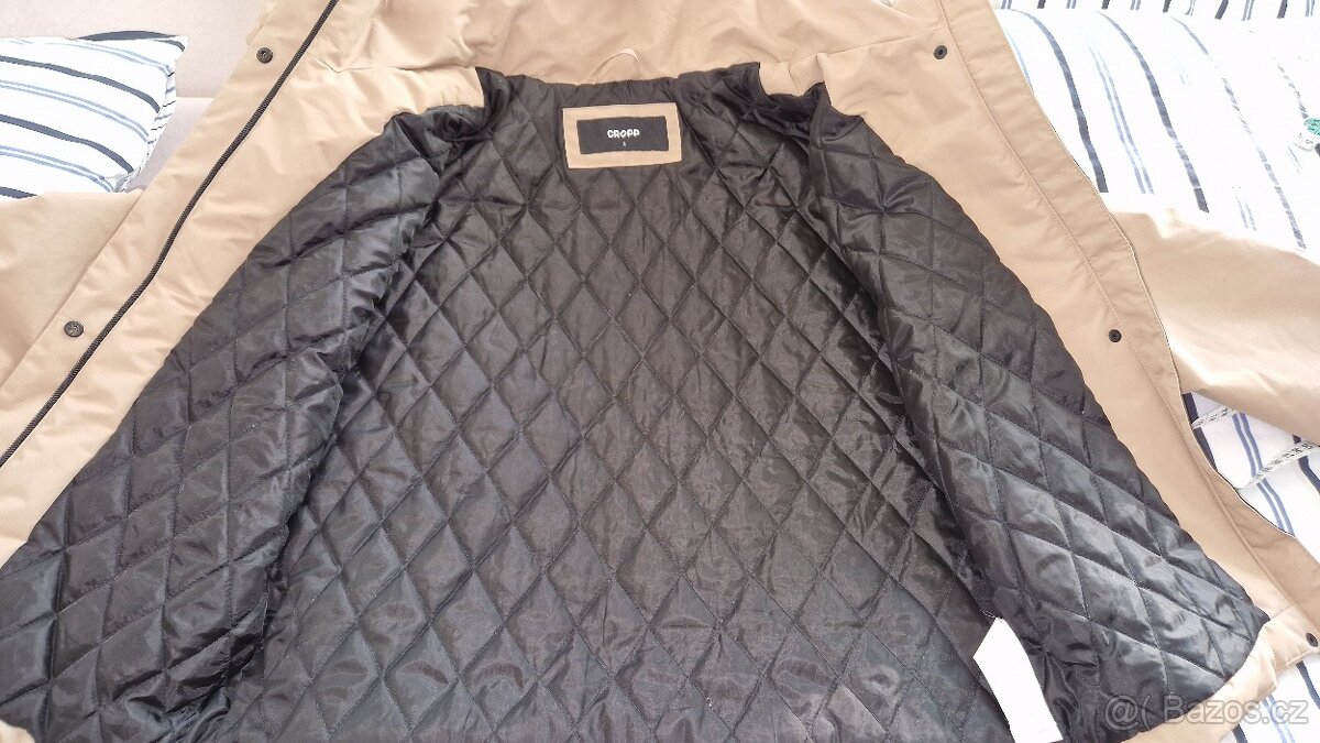 Jako N.O.V.Á. zimní prošívaná bunda CROPP vel.: S - 6