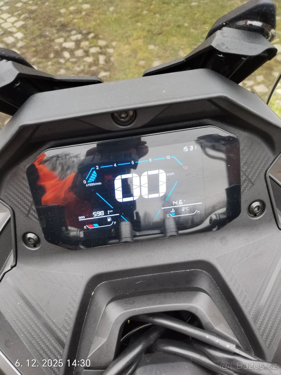 Voge SR1 125i ADV - 6