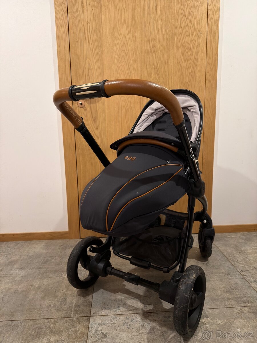 Luxusní hluboký kočárek EGG - 6