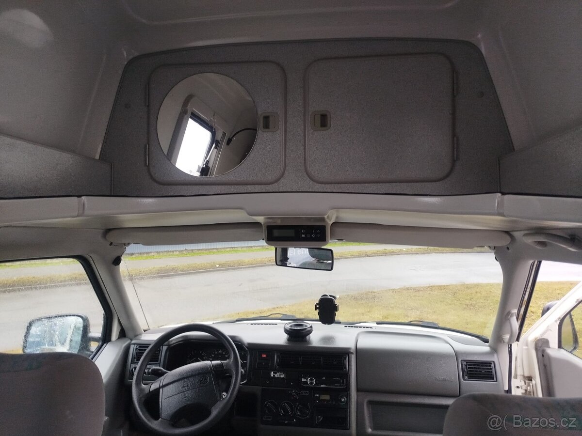 VW T4 California Coach - 6