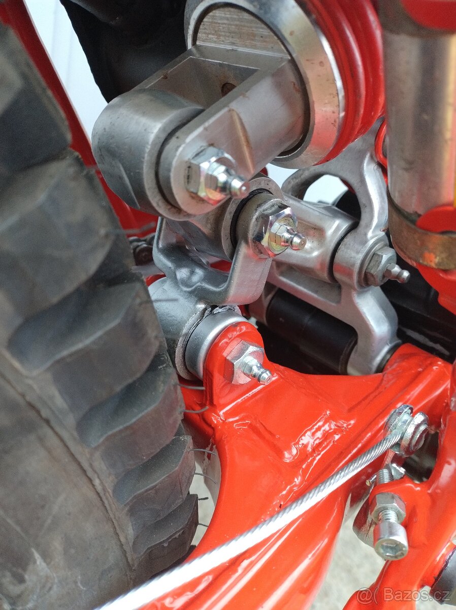 Yamaha TY 250 - 6