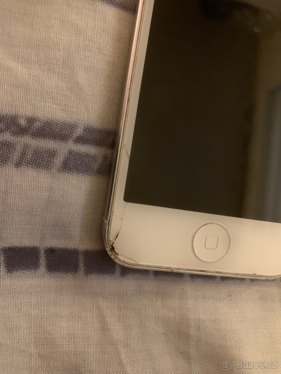 Apple iPhone 5 plně funkční - 6