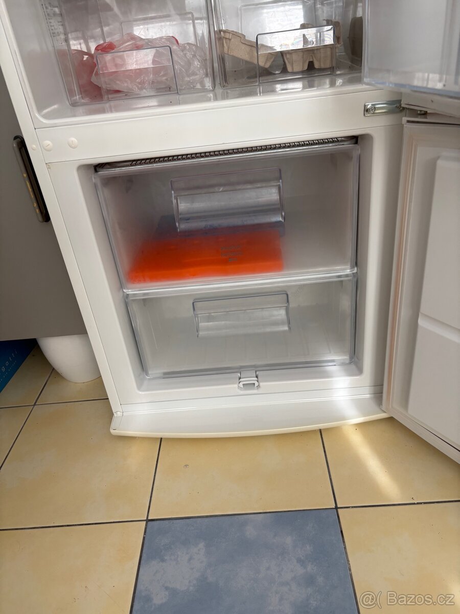 chladnička Electrolux CB2901C - 6