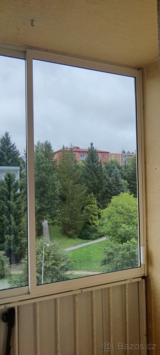 Zasklení lodžie k prodeji - 6