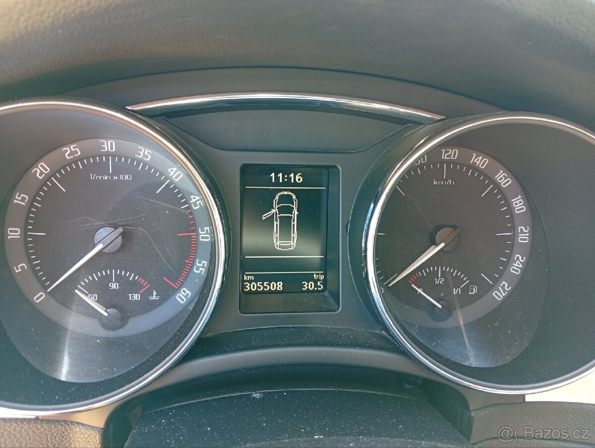 Škoda Superb combi, 2010, 2.0 TDI 103kw - 6