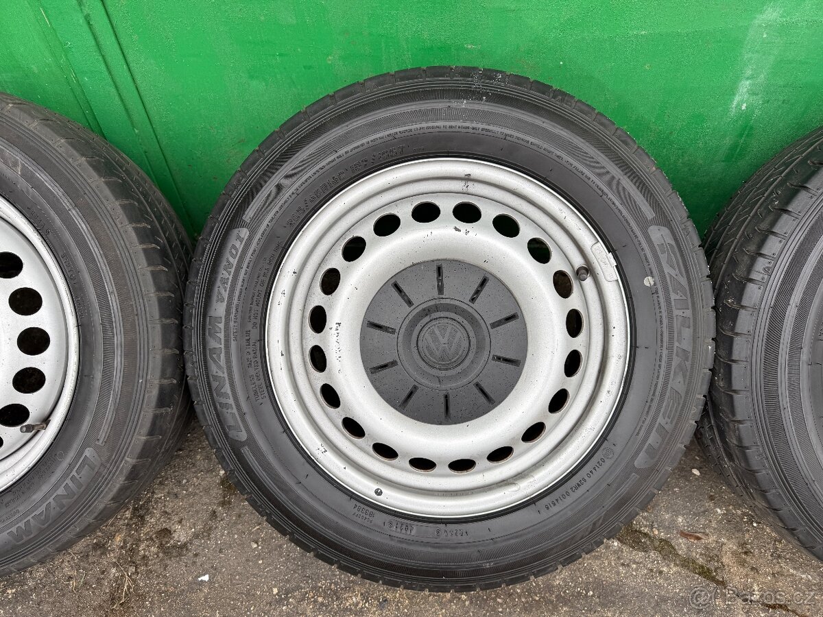 VW Transporter Multivan T5-letní sada 205/65/16C - 6