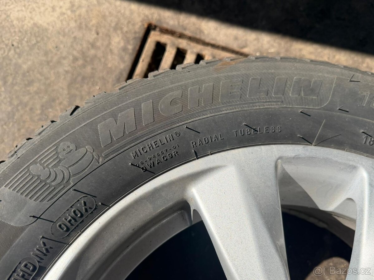 Prodám ALU kola + celoroční pneu Michelin. - 6