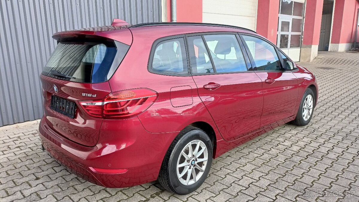 BMW 218d GRAN TOURER 7 míst 84tis km krásný kus - 6