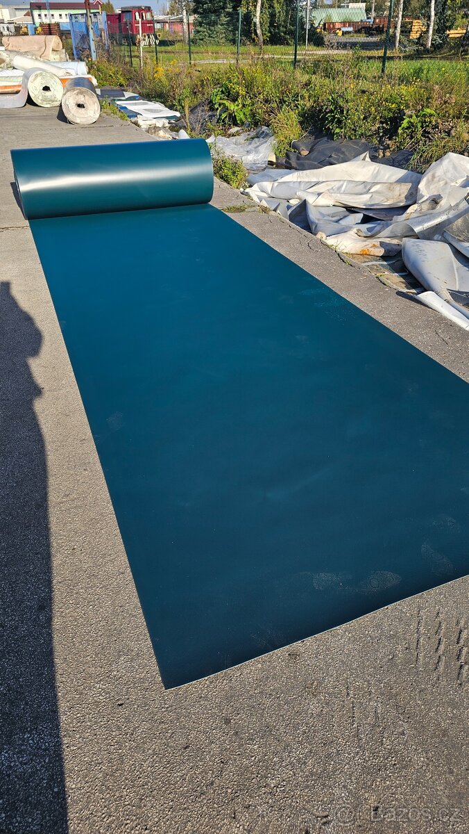 nový dopravníkový pás - červený šíře 130cm - 170cm - 6