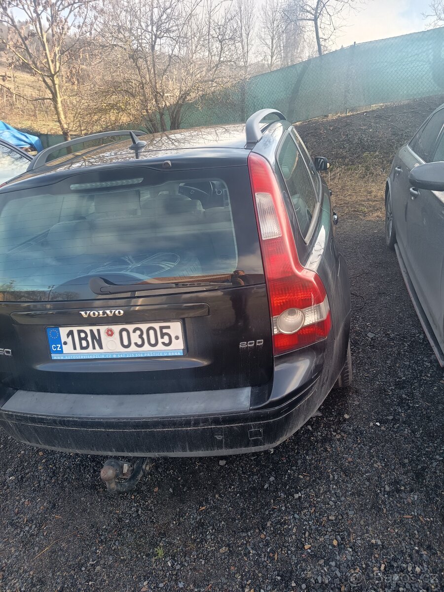 Volvo v50 - 6
