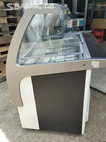 zmrzlinová vitrína Venus (178) - 6