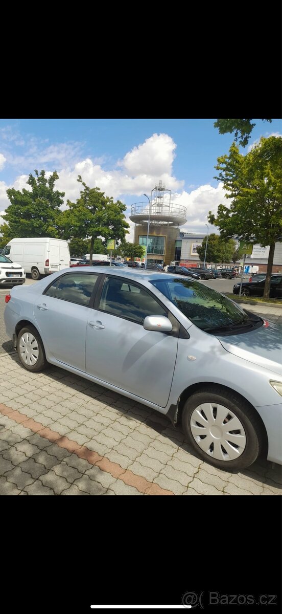 Toyota Corolla - modrá metalíza - 6