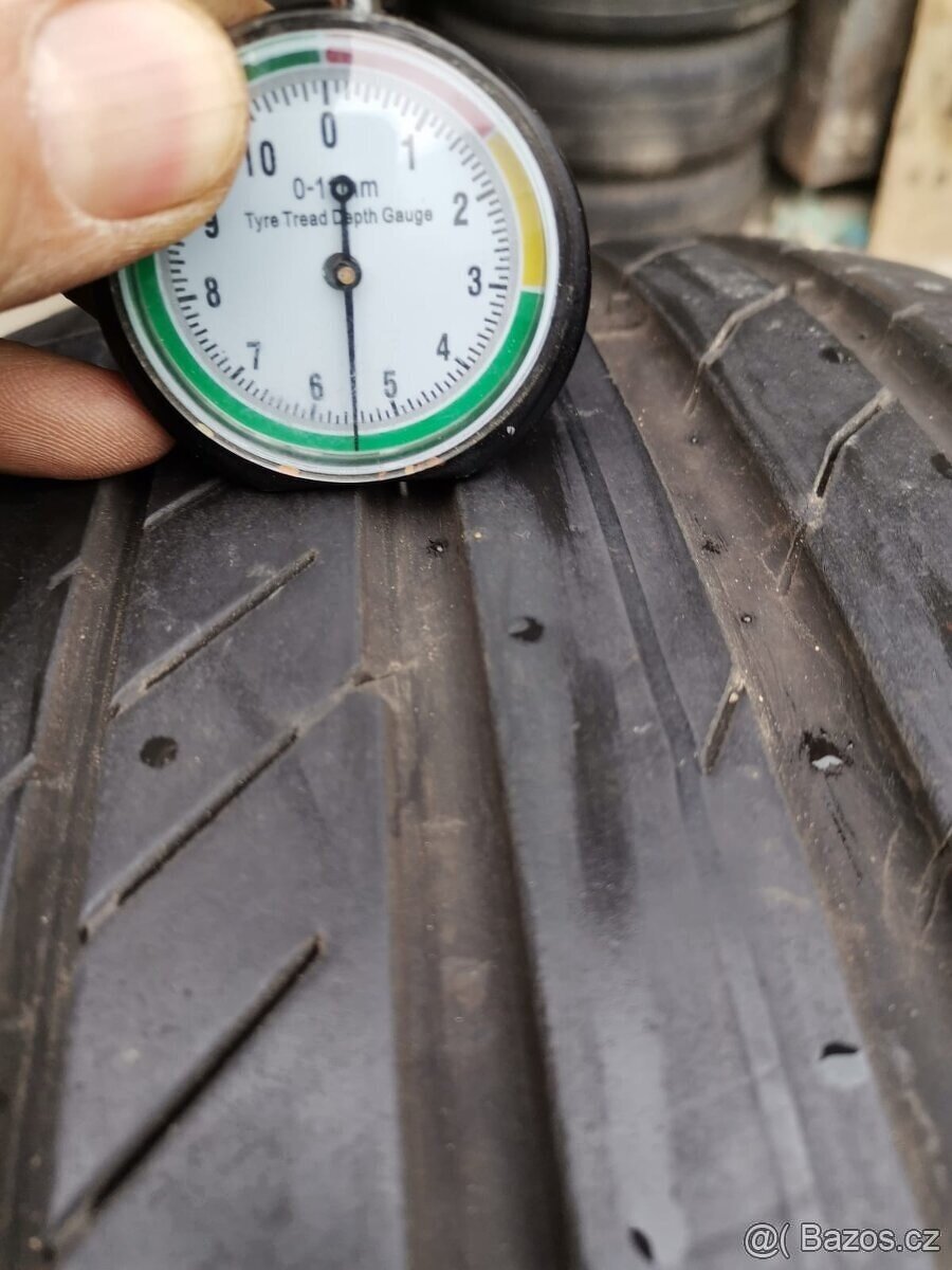 235/45/19 letni pneu CONTINENTAL 235 45 19 - 6