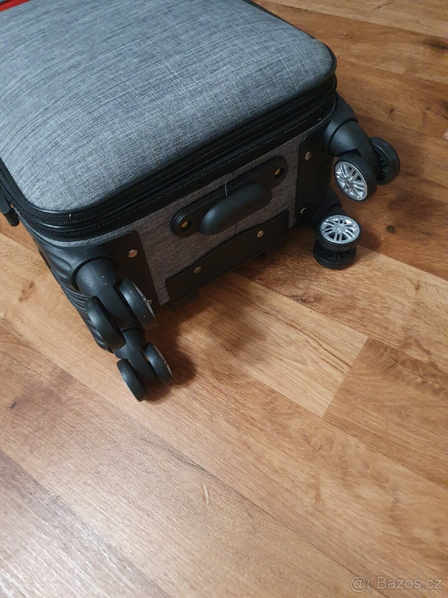 Cestovní kufr - 6