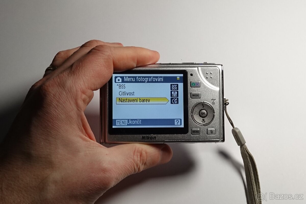 Nikon Coolpix S9 - 6