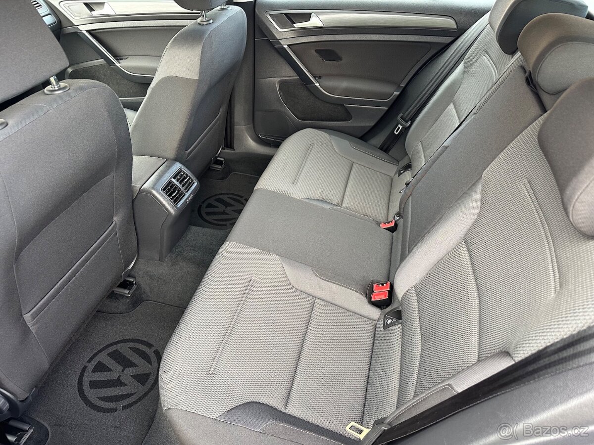 VW Golf 7 2,0TDi Combi Rabbit – 2018 – FULL LED, ACC, TAŽNÉ - 6