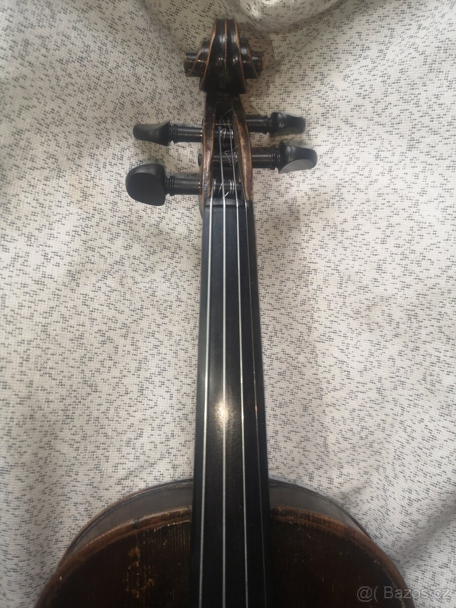 nabízím stoleté černé housle po renovaci - ČTĚTE - 6