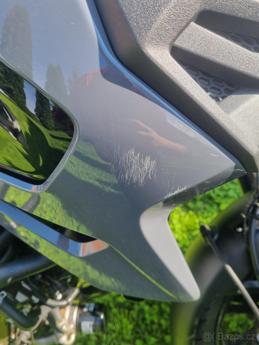 Suzuki V-Strom 1050 - 6