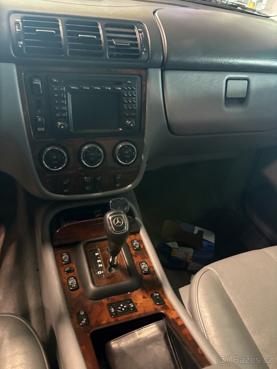 Mercedes-benz ML 350 - 6