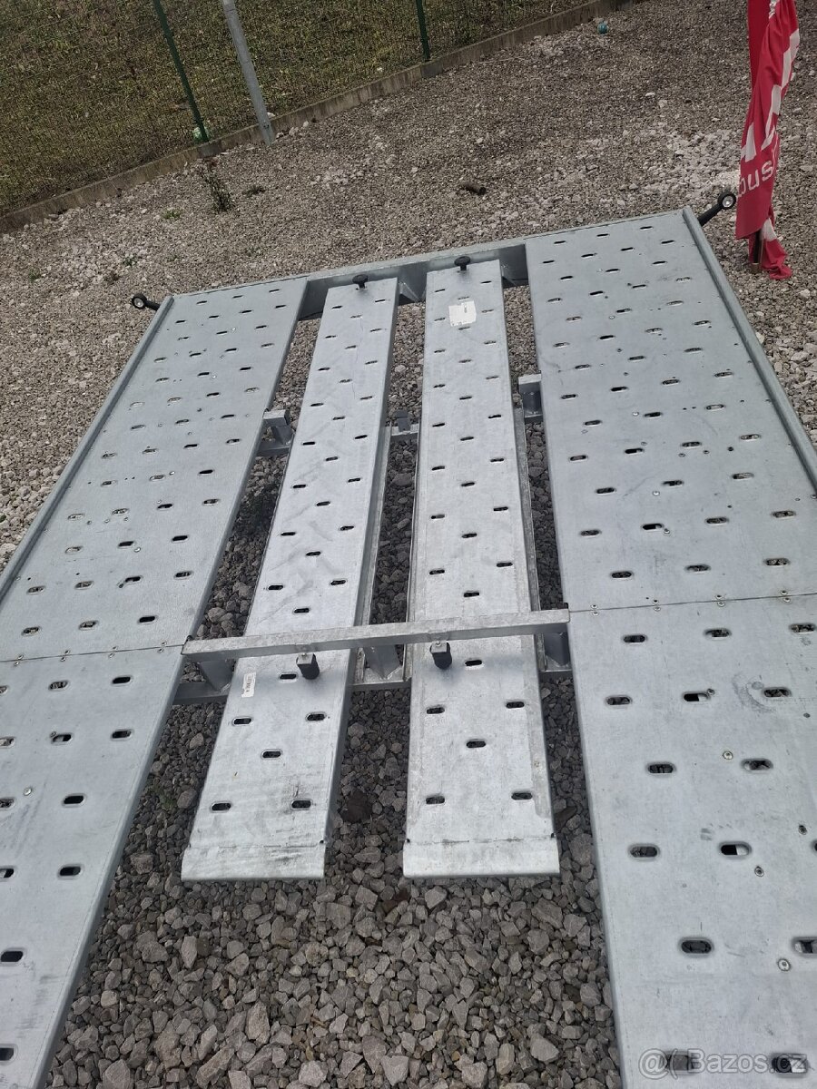 Autopřepravnik CAR. 8021/3 3.5T - 6