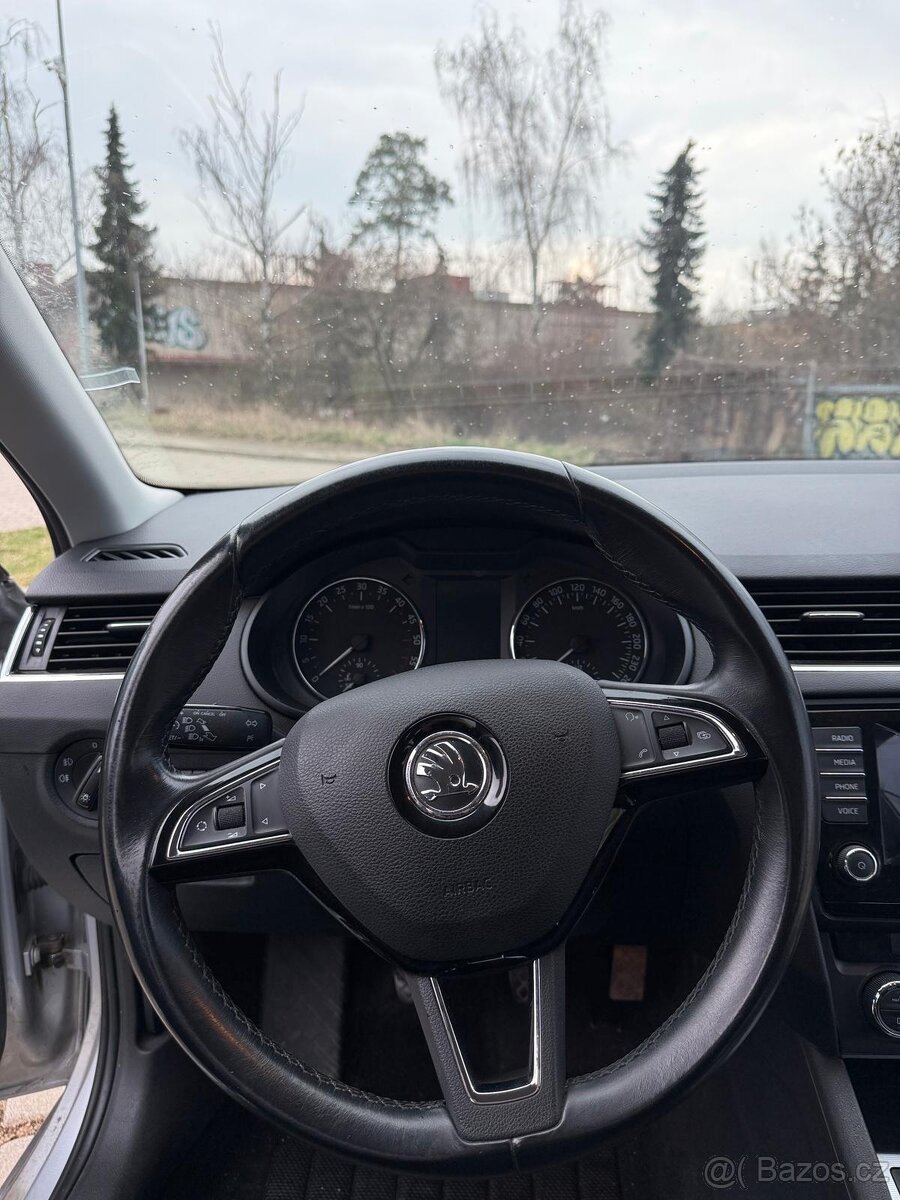 ŠKODA OCTAVIA 3 Combi 4x4 110 kw - 6