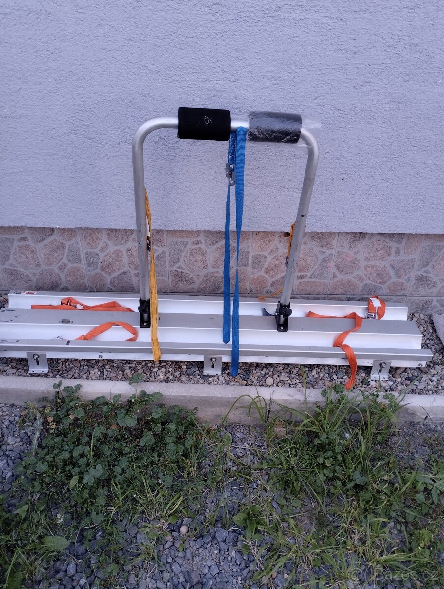 PRODAM NAHRADNI DILY KE KARAVANU NEBO OBYT.AUTA - 6