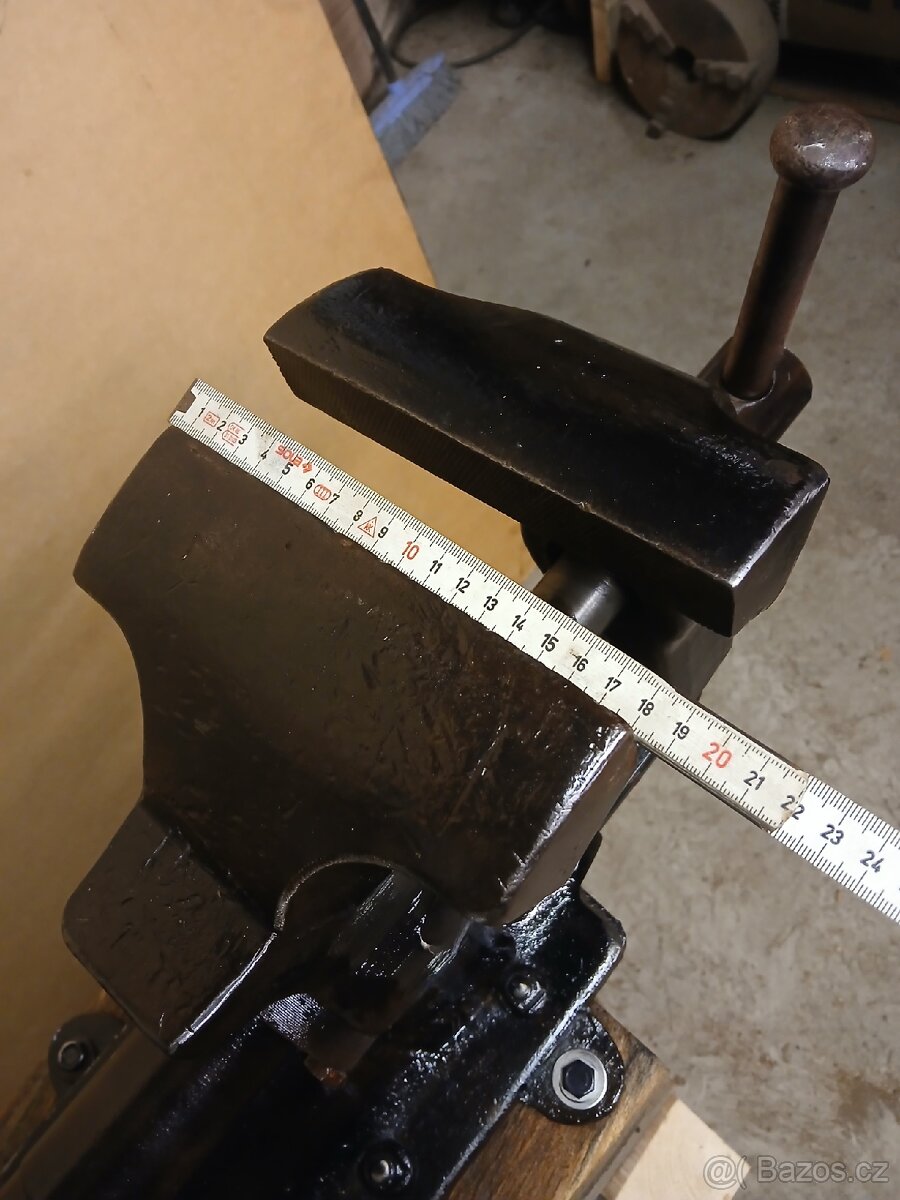 Svěrák velký kovářský - 6