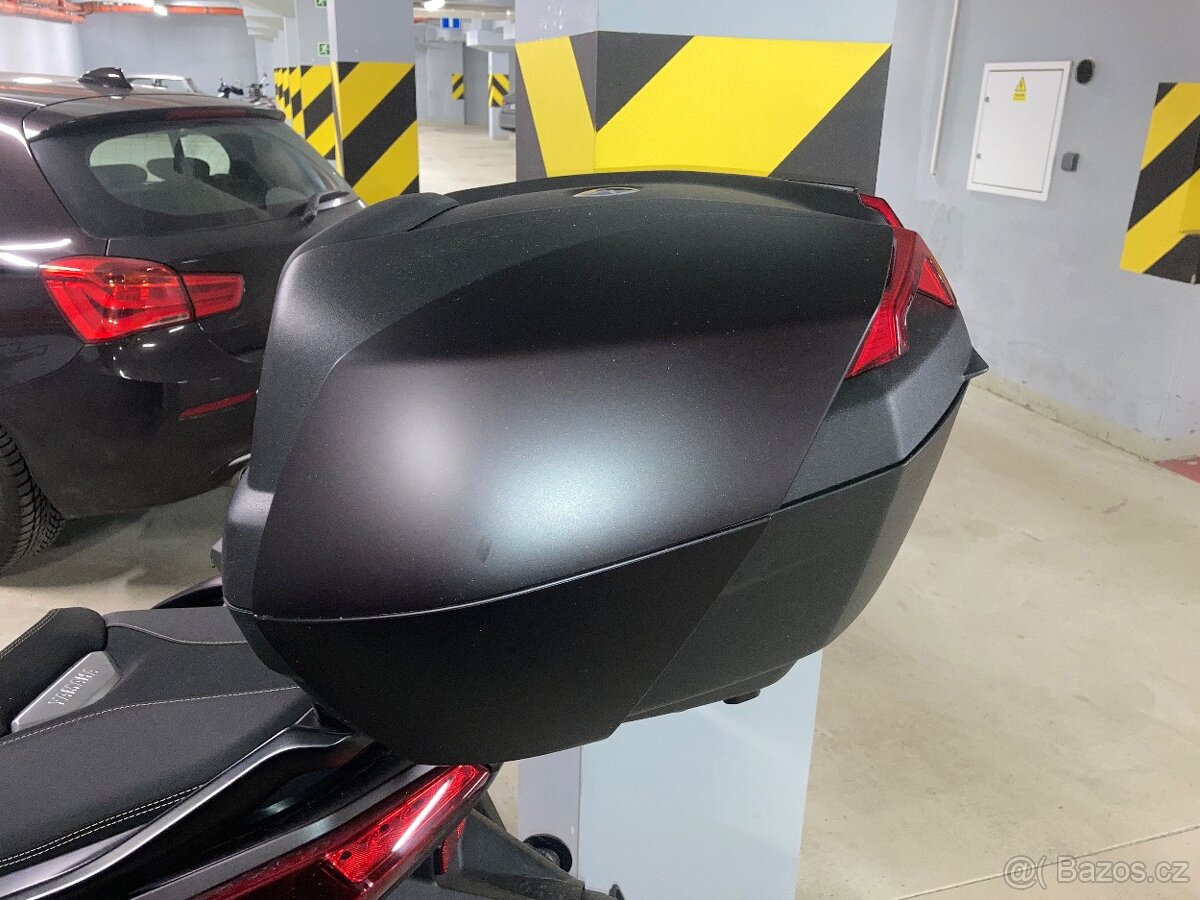Yamaha XMAX 45l kufr - 6