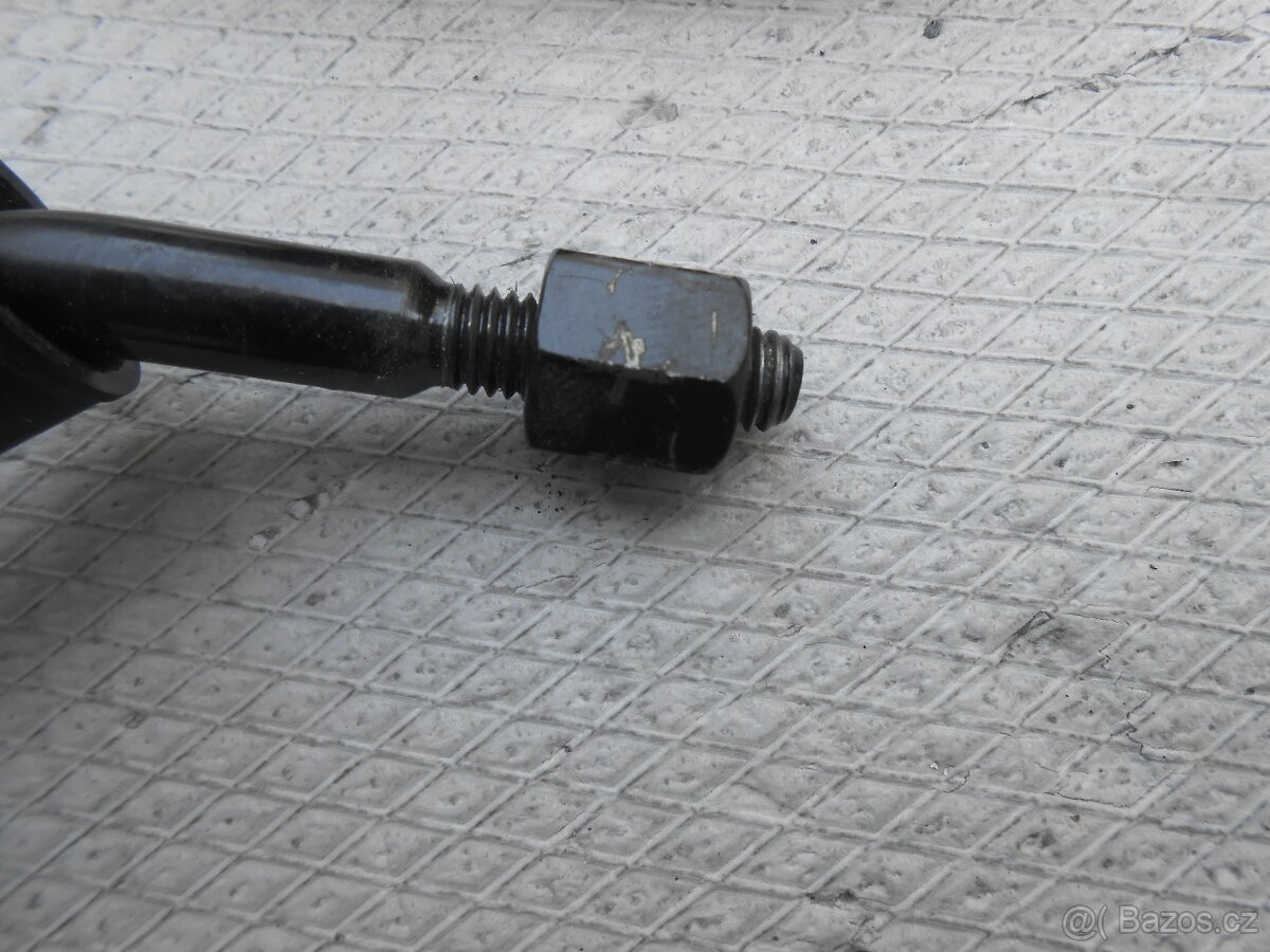 ZPĚTNÁ ZRCATKA - 6