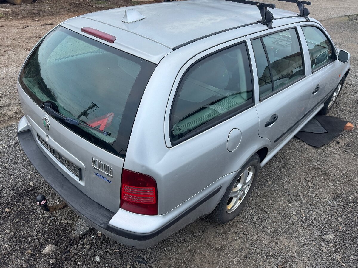 Octavia 1 1.9tdi 81kw N.D. - 6